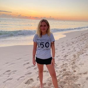 Meet your Posher, Kaitlin